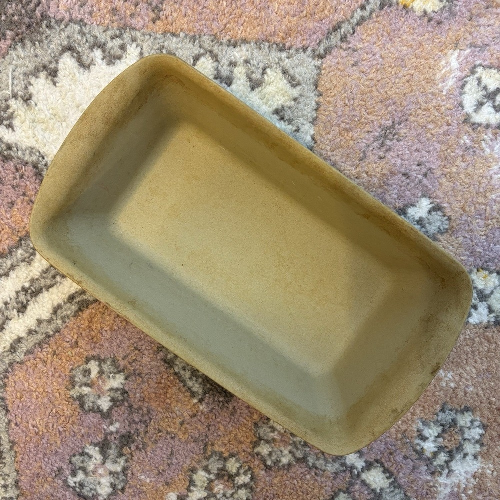 Used The Pampered Chef Family Heritage Classic Collection Stoneware Loaf Pan USA